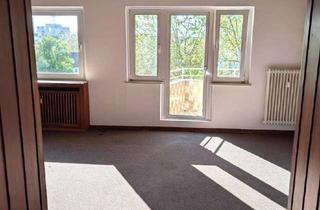 Wohnung kaufen in Bürgermeister-Deichmann-Straße 17, 28217 Utbremen, Attraktive 2- Zimmer- Wohnung mit Potenzial zur 3- Zimmer- Wohnung in zentraler Lage