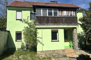 Wohnung kaufen in 01909 Frankenthal, Stark sanierungsbedürftig – dafür voller Möglichkeiten in guter Lage