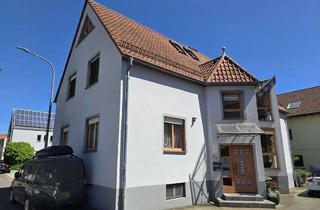 Wohnung kaufen in 76744 Wörth, Wörth a.R.: Schöne Erdgeschosswohnung mit Terrasse und familiärer ELW im 2-Fam.Haus