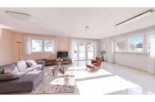 Wohnung kaufen in 79215 Elzach, Modernes Wohnen auf 3 Etagen - 6-Zimmer Maisonette Wohnung mit Balkon und Garage in 79215 Elzach