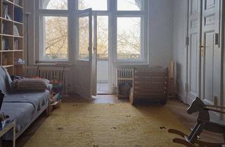 Wohnung kaufen in Am Volkspark, 10715 Wilmersdorf, Wohnen mit Charakter: Großzügige Altbauwohnung in Berlin-Wilmersdorf mit Blick ins Grüne