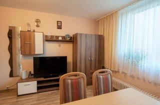 Wohnung kaufen in 70806 Kornwestheim, Attraktive Kapitalanlage: Vollständig sanierte 1,5-Zimmer-Wohnung in ruhiger Lage mit TG-Stellplatz.