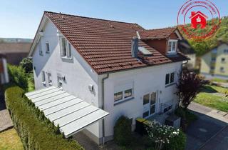 Wohnung kaufen in 97999 Igersheim, Tolle 4-Zimmer-Dachgeschosswohnung mit Blick auf Burg Neuhaus +++ sofort verfügbar
