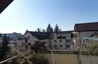 Wohnung kaufen in Blumenstraße 16, 70736 Fellbach, Geräumige und sonnige DG-Wohnung, TL-Bad, 3 Balkone, TG