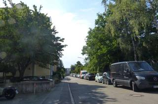 Wohnung kaufen in Blumenstraße 16, 70736 Fellbach, Geräumige und sonnige DG-Wohnung, TL-Bad, 3 Balkone, TG