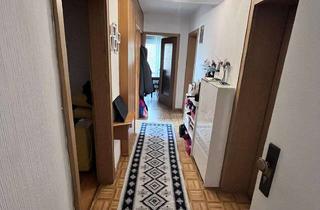 Wohnung kaufen in 79111 St. Georgen, 3 - Zi - Dachgeschosswohnung im beliebten Freiburg - St. Georgen