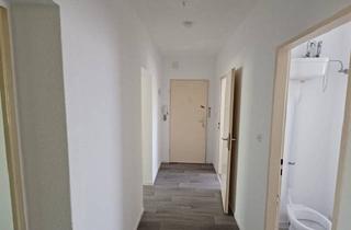 Wohnung mieten in Moritz-Von-Schwind-Straße 23, 27753 Deichhorst, Schöne 2 ZKB Wohnung mit Balkon