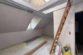 Wohnung mieten in 55118 Neustadt, Modernisierte Dachgeschosswohnung mit neuer Einbauküche in top Lage!