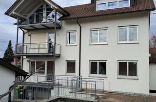 Wohnung mieten in Eschweg 11, 88214 Ravensburg, Helle 3-Zimmer-Wohnung in RV-Torkenweiler mit Balkon