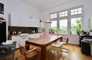 Wohnung mieten in 53113 Bonn, Edle 2,5-Zimmer Altbauwohnung mit Terrasse in wunderschönem Südstadt-Altbau -zentral gelegen-