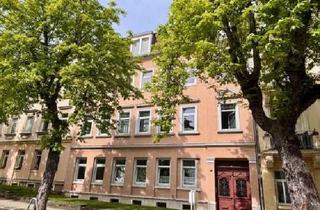 Wohnung mieten in Friedrich-Engels-Straße, 01589 Riesa, Schicke Dachgeschosswohnung mit großem Balkon
