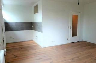 Wohnung mieten in Große Str. 103, 14913 Jüterbog, Renoviert im Stadtkern - mit Wohnküche