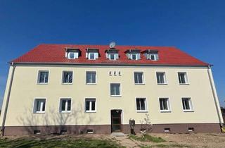 Wohnung mieten in Buschower Dorfstraße 22, 14715 Märkisch Luch, Wohnen im Grünen - 2 -Raumwohnung in Buschow
