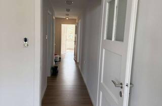 Wohnung mieten in Markt, 57271 Hilchenbach, Großzügige 4-Zimmer-Dachgeschosswohnung in zentraler Lage von Hilchenbach