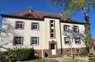 Wohnung mieten in 17235 Neustrelitz, 3 Zi-Whg, Küche + Bad mit Fenster, Neustrelitz - Bürgerhorststr.22