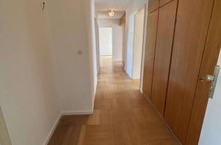 Wohnung mieten in Ahornweg, 73079 Süßen, Stilvoll renovierte 75 m² Wohnung mit Echtholzparkett, Südbalkon & Garage – Erstbezug nach Renovieru