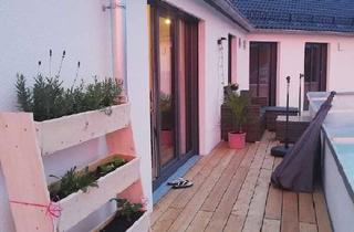 Wohnung mieten in 84419 Obertaufkirchen, Sehr gute Anbindung zur A94 - DG mit Dachterrasse