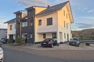 Wohnung mieten in Meisenweg 29, 35457 Lollar, Zuhause mit drei Zimmern und Balkon in Lollar