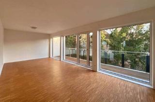 Wohnung mieten in 12203 Lichterfelde, Große Neubauwohnung mit 4 Zimmern und Balkon