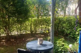 WG-Zimmer mieten in Niedersachsendamm 44b, 28201 Huckelriede, Only women / für Frauen: 1 helles WG Zimmer mit 1 Frau nahe Werdersee