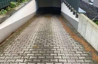 Garagen kaufen in Rennersdorfer Str., 01157 Cotta, Tiefgaragenstellplatz zu verkaufen – kein Doppelparker!