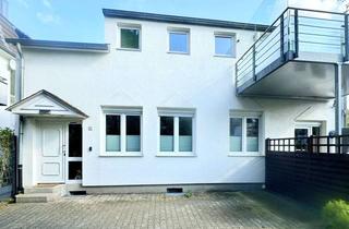 Haus kaufen in 40723 Hilden, Zentral gelegenes 3-Zimmer-Haus mit viel Licht, Balkon, Terrasse und großem Gestaltungsspielraum