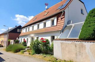 Haus kaufen in 01612 Nünchritz, Mehrgenerationenhaus mit großem Grundstück zu verkaufen! *Pool* *Garage* *Einliegerwohnung*
