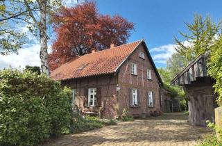 Haus kaufen in 46244 Feldhausen, Historisches Fachwerkhaus (Wiederaufbau in Feldhausen um 1880) mit massivem Anbau (1980)