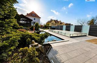 Einfamilienhaus kaufen in 08412 Werdau, Großes Ein-/Zweifamilienhaus mit Pool, Garten, 1.000 m² Grundstück & 3 WE in Werdau