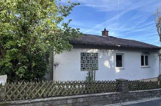 Haus kaufen in 97990 Weikersheim, Kleines Wohnhaus in schöner Aussichtslage mit handwerklichen Geschick in Weikersheim sucht neuen Eig
