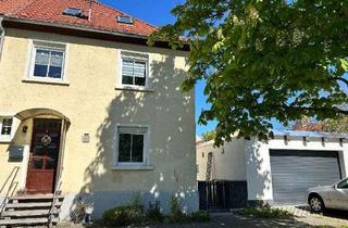 Doppelhaushälfte kaufen in 06237 Leuna, Modernisierte Doppelhaushälfte mit Garten mit Pool und Garage in Leuna
