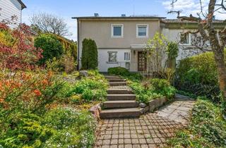 Doppelhaushälfte kaufen in 72202 Nagold, Familienfreundliche Doppelhaushälfte mit 109 m², 5 Zimmer & Garten in ruhiger Stadtrandlage Nagolds!