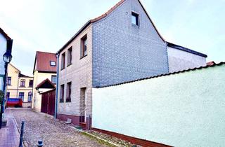 Einfamilienhaus kaufen in 17166 Teterow, Mitten im Zentrum der Bergringstadt Teterow - Einfamilienhaus
