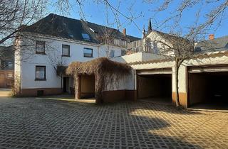 Mehrfamilienhaus kaufen in 56072 Metternich, Vermietetes Mehrfamilienhaus in Toplage von Koblenz mit Garagen, Carport und Stellplätzen!