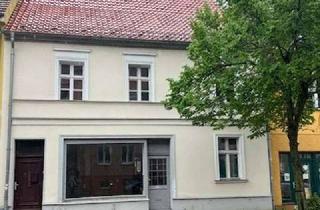 Haus kaufen in 16359 Biesenthal, Bezugsfreies Wohn- und Geschäftshaus im Herzen von Biesenthal