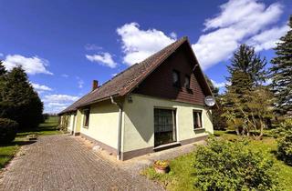 Einfamilienhaus kaufen in Parkstr. 23, 17209 Jaebetz, Charmantes Einfamilienhaus mit großem Grundstück und ausbaufähigem Dachgeschoss in Jaebetz