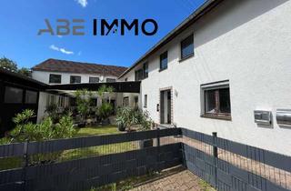 Haus kaufen in 89447 Zöschingen, Haus mit 2 großen Whg., Büroräumen und großer Halle für Gewerbe