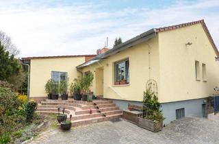 Haus kaufen in 63303 Dreieich, Bungalow in ruhiger Sackgassenlage in Dreieichenhain