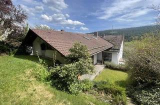 Haus kaufen in 94209 Regen, Zwei Häuser zum Preis von Einem