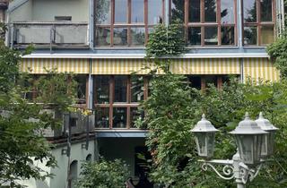 Mehrfamilienhaus kaufen in Friedensstraße 24, 99423 Altstadt, Wunderschön angelegtes Mehrfamilienhaus in Zentrumslage mit Balkonen, Wintergärten und Garten