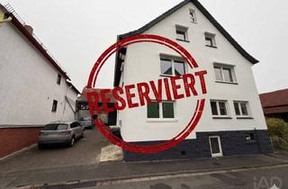 Haus kaufen in 35102 Lohra, Ausbauhaus in Lohra: Außen modernisiert, innen Platz für bis zu 5 Einheiten