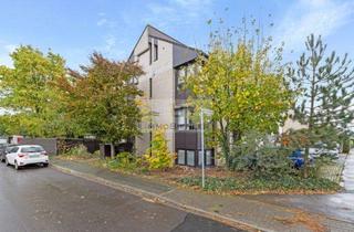 Anlageobjekt in 52355 Düren, Selbstnutzung trifft Rendite: Traumhafte EG-Wohnung mit Garten + 2 vermietete Einheiten