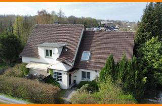 Doppelhaushälfte kaufen in Gustav-Winkler-Str. 83, 33699 Bielefeld, GENERATIONENHAUS: ZFH / Doppelhaus in Alleinlage Hillegossen