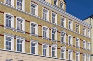 Wohnung kaufen in Jakobstrasse 47, 09130 Sonnenberg, Stilvolle Dachgeschosswohnung mit Loggia & Stellplatz im Denkmalobjekt – Chemnitz Sonnenberg