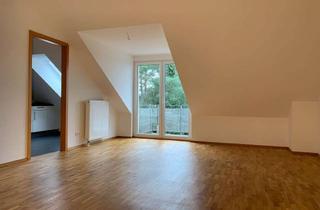 Wohnung mieten in Mützendorpsteed 46, 22179 Bramfeld, Charmante 2-Zimmer Wohnung mit Balkon und TG-Stellplatz