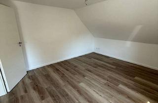 Wohnung mieten in 61250 Usingen, Hochwertig kernsaniert | Energieeffiziente DG-Wohnung mit Einbauküche