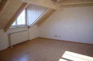 Wohnung mieten in Am Röthenfeld 27, 85051 Ingolstadt, Außergewöhnliche DG-Wohnung mit 2 Zimmern in Ingolstadt