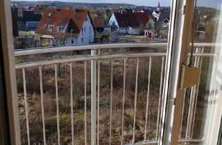 Wohnung mieten in Marienstraße 11, 96114 Hirschaid, Helle 4-Zimmer-Wohnung mit Balkon, Kaminofen & Stellplätzen in ruhiger zentraler Lage von Hirschaid