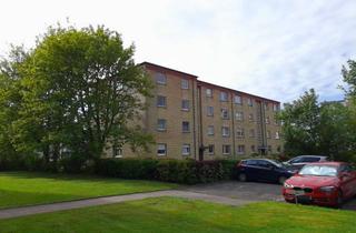 Wohnung mieten in Schönlanker Str. 12, 25813 Husum, Sehr schön lichtdurchflutete 4-Zimmer-Wohnung mit Balkon in Husum!