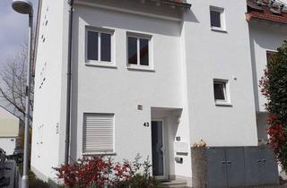 Wohnung mieten in Tannenweg 43, 64354 Reinheim, 4-Zimmer-Wohnung mit Terrasse, Ziergarten und Stellplatz in Reinheim